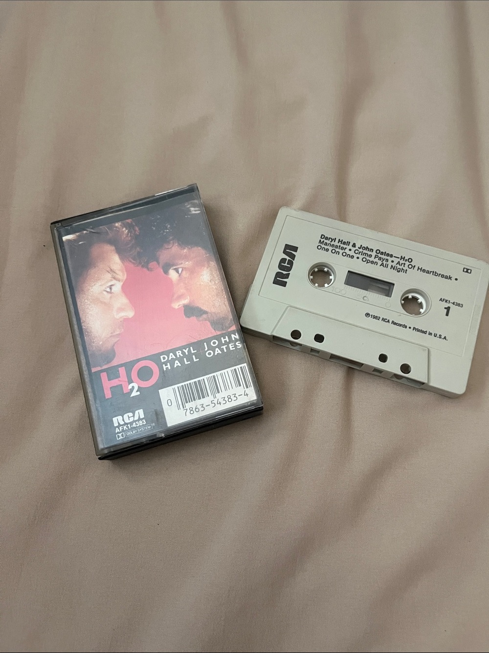 RCA White Cassette Tape — Daryl Hall & John Oates H2O offers welcome